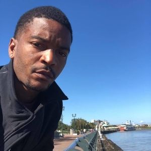 Meet your Posher, Clarence